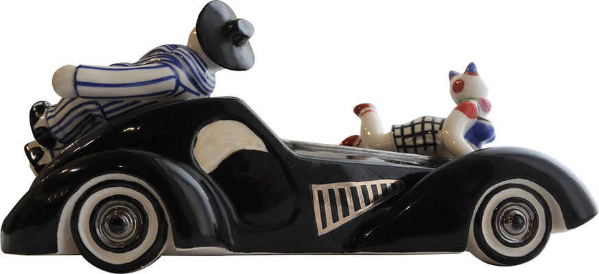 Скульптура «Классический
автомобиль»